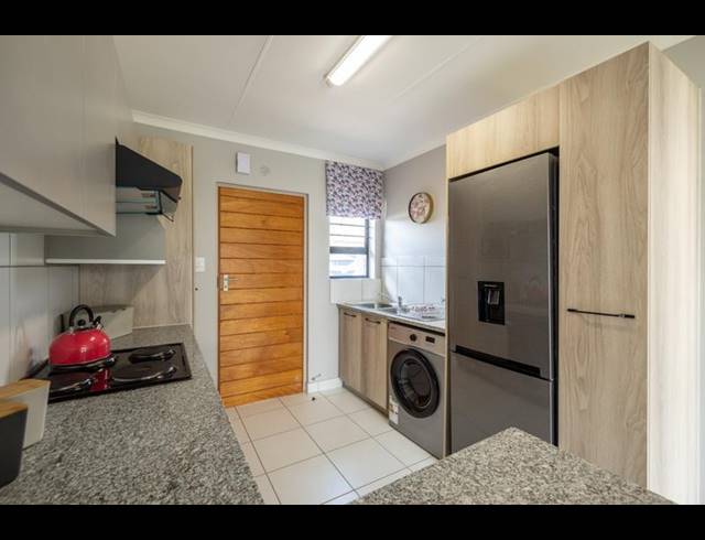 1 BEDROOM PROPERTY TO RENT IN MONTANA TUINE